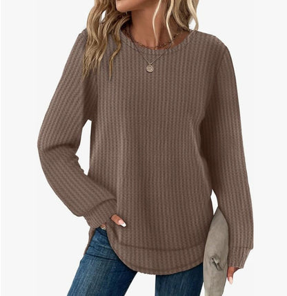 Waffel-Top, locker geschnitten, Rundhalsausschnitt, asymmetrischer Saum, abgerundeter Saum